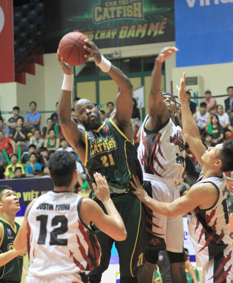 Sự chuyên nghiệp giữa VBA và V.League