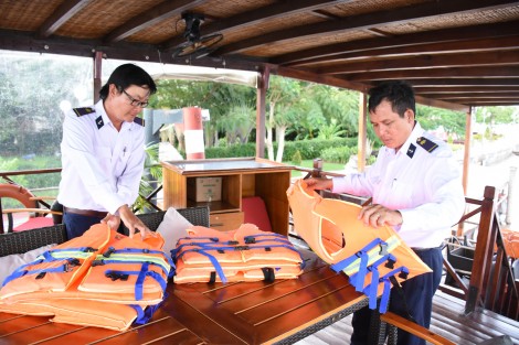 Nhắc nhở chủ cảng, bến thủy chấp hành Luật Giao thông đường thủy nội địa