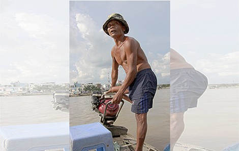“Hiệp sĩ” trên sông Ngã Bảy