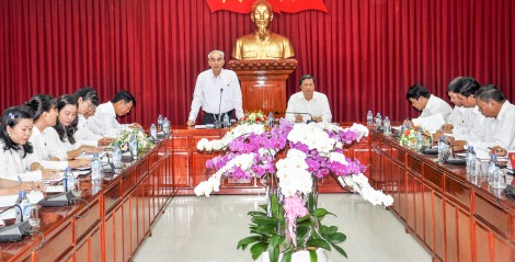Đội ngũ cán bộ làm công tác kiểm tra đảng thực hiện nghiêm Nghị quyết Trung ương 4, khóa XII và chỉ  thị 05 của Bộ Chính trị