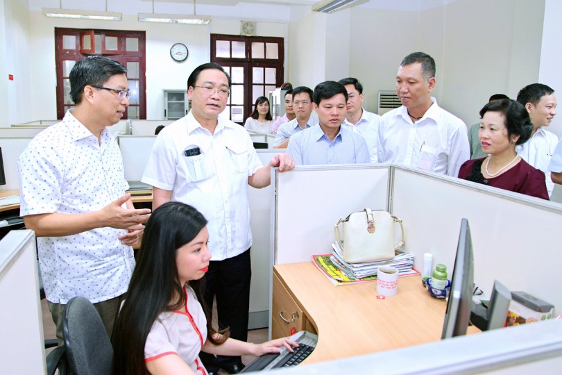 Từ điểm tựa truyền thống, tự hào bước tới tương lai
