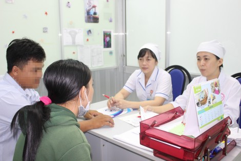 Đồng hành cùng vợ chồng hiếm muộn