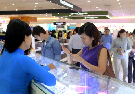 Mua sắm tiết kiệm mùa cưới