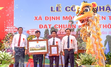 Định Môn ra mắt xã văn hóa

nông thôn mới