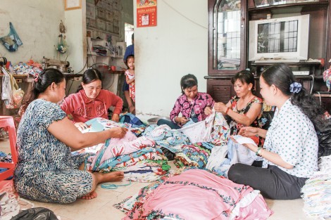 Phận “tầm gửi”