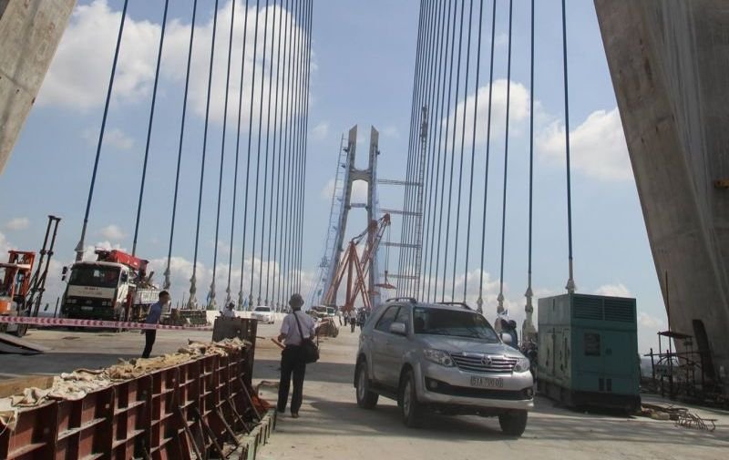 Xuất hiện vết nứt dầm ngang cầu Vàm Cống: Kết cấu công trình vẫn ổn định