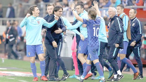Những cựu HLV châu Á trở thành người hùng World Cup