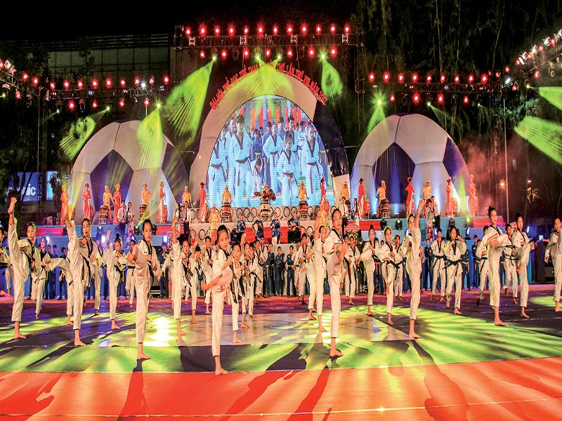 Khai mạc Đại hội Thể dục thể thao 
TP Cần Thơ lần VIII-2017