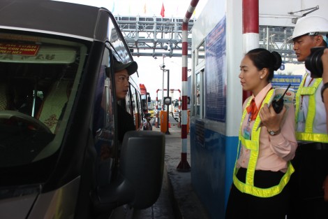 4 ngày thu phí, BOT Cai Lậy phải xả trạm hơn 24 lần