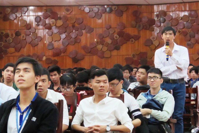 Thách thức và cơ hội việc làm cho sinh viên