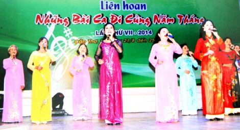 U80 vẫn hát!