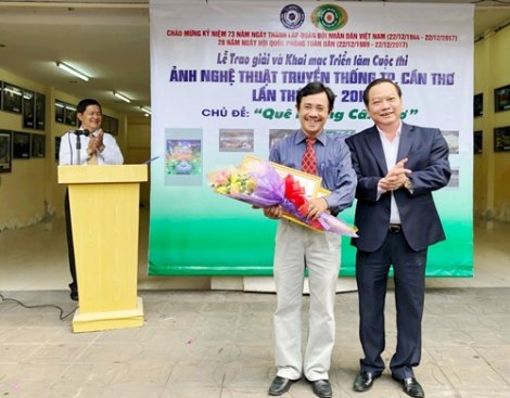 Trao giải Cuộc thi ảnh nghệ thuật truyền thống TP Cần Thơ 2017