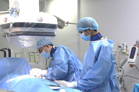 Đặt máy tạo nhịp vĩnh viễn tại BV Đa khoa TP Cần Thơ