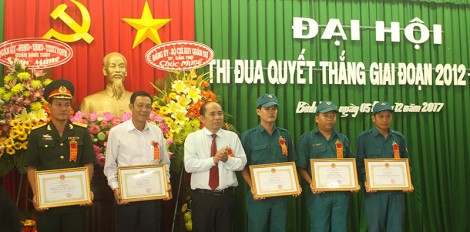 Thi đua hoàn thành

xuất sắc nhiệm vụ
