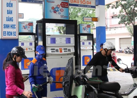 Xăng, dầu đồng loạt tăng giá