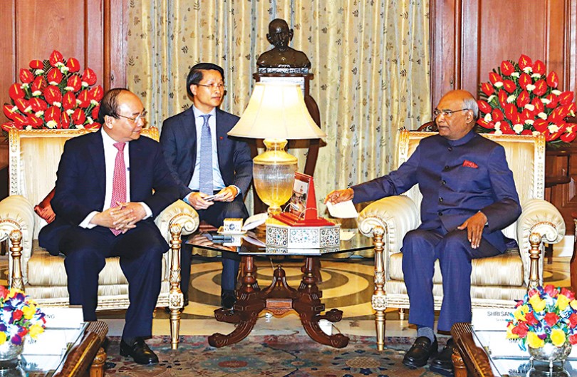 Thủ tướng Nguyễn Xuân Phúc

dự Hội nghị Cấp cao kỷ niệm ASEAN - Ấn Độ