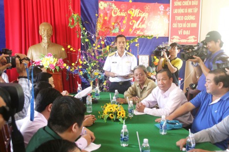 Vững vàng trên biển đảo Tây nam Bài 2: Những người lính ra-đa
