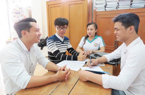 Chăm lo Tết cho sinh viên khó khăn