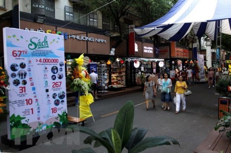 Thành phố Hồ Chí Minh khai mạc Lễ hội Đường sách Tết Mậu Tuất 2018