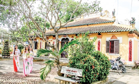 Chuyện xưa ở

Làng cổ Long Tuyền