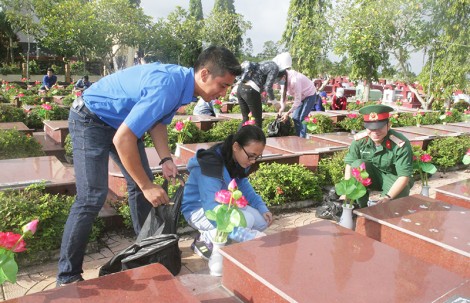 Sôi nổi Chủ nhật xanh