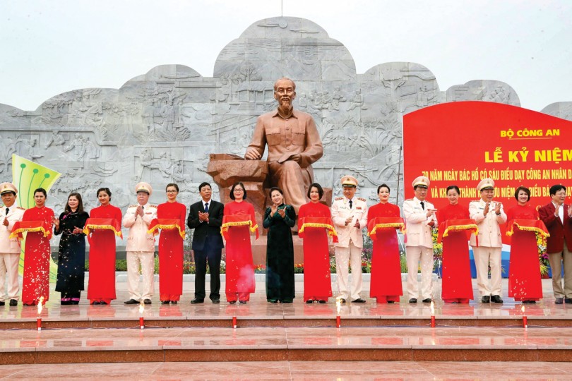 Chủ tịch Quốc hội Nguyễn Thị Kim Ngân dự Lễ kỷ niệm 70 năm Ngày Bác Hồ có Sáu điều dạy Công an nhân dân