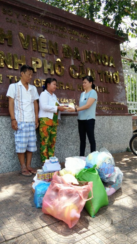 Bạn đọc giúp đỡ vợ chồng anh Hồ Văn Sang – chị Trần Thanh Út
