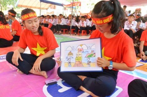 Học sinh Lý Sơn hào hứng với cuộc thi “Em yêu biển, đảo quê hương”