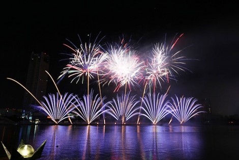 Giá vé chính thức Lễ hội pháo hoa quốc tế Đà Nẵng 2018