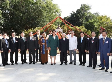 Tượng đài Hồ Chí Minh - Minh chứng tình hữu nghị Việt Nam-Cuba