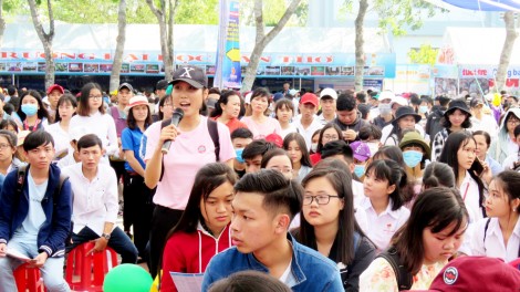 Thận trọng với tổ hợp xét tuyển mới