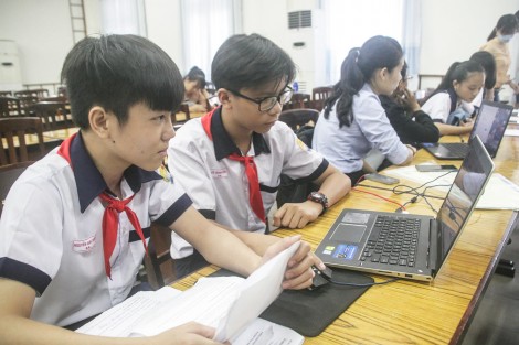 Ươm mầm sáng tạo