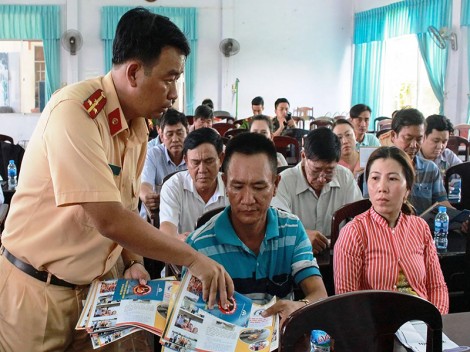 Nhiều giải pháp giảm thiểu tai nạn giao thông