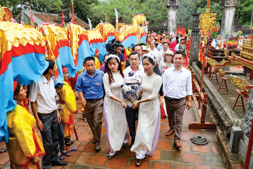 Kỷ niệm 1050 năm Nhà nước Đại Cồ Việt và Lễ hội Hoa Lư năm 2018