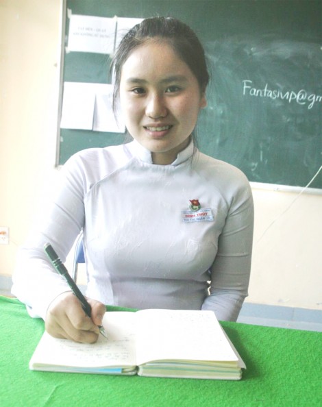 Bùi Thị Ngân - vượt khó, học giỏi