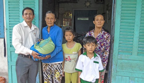 Phát huy truyền thống tương thân, tương ái