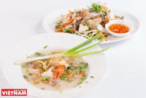 Cháo cá lóc rau đắng - món ăn giúp giải nhiệt, giải cảm trong mùa Hè