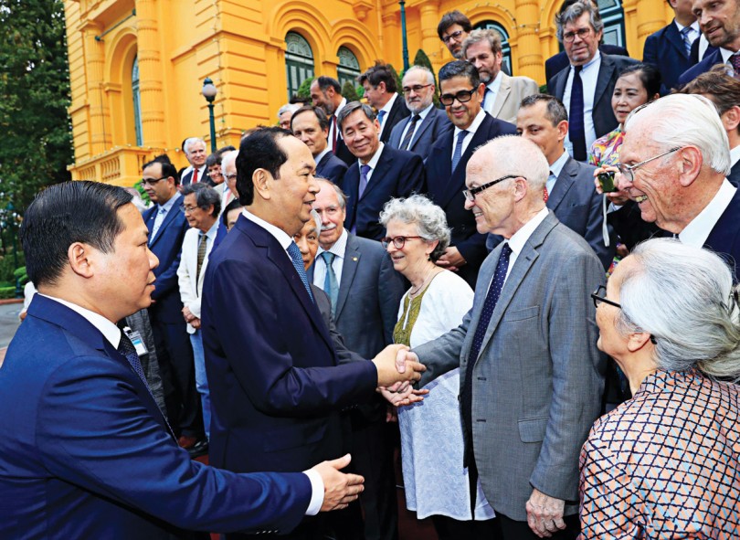 Chủ tịch nước Trần Đại Quang gặp mặt thân mật các nhà khoa học Việt Nam và quốc tế