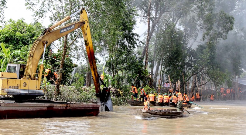 Phòng tránh, bảo vệ sản xuất,

tài sản nhân dân mùa mưa bão