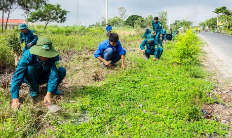 Lực lượng vũ trang Cờ Đỏ

thực hiện tốt công tác dân vận