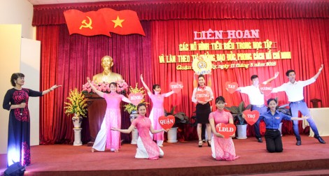 Nhân rộng những mô hình làm theo gương Bác