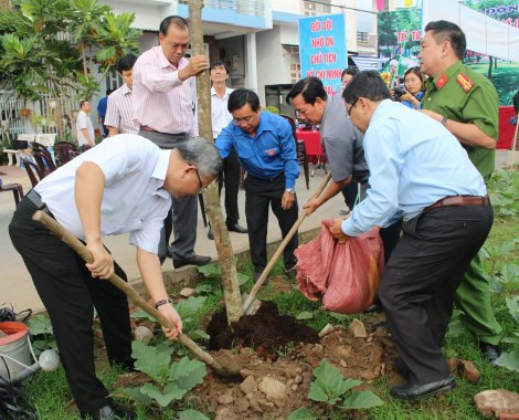 Phát huy nét đẹp “Tết trồng cây”