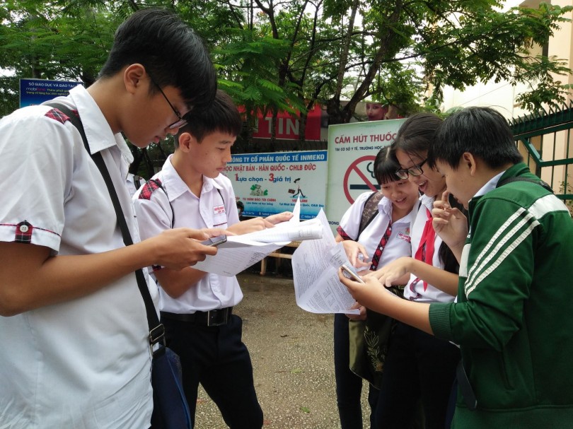 Trên 97% thí sinh dự thi hai môn thi đầu tiên