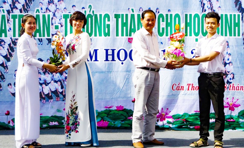 Tri ân để trưởng thành