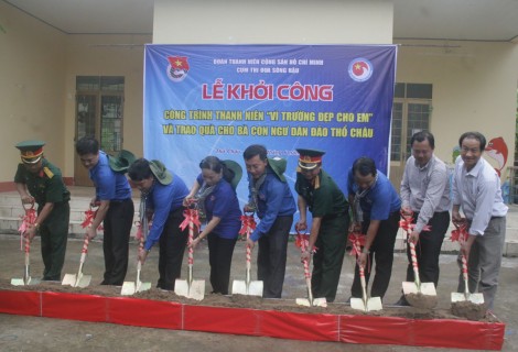 Vì biển đảo quê hương