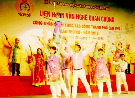 Bế mạc Liên hoan văn nghệ quần chúng công nhân, viên chức lao động