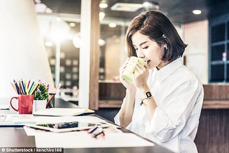 Ngửi mùi cà phê cũng giúp tăng cường trí não