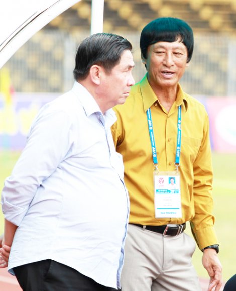Vì mục tiêu trụ hạng ?