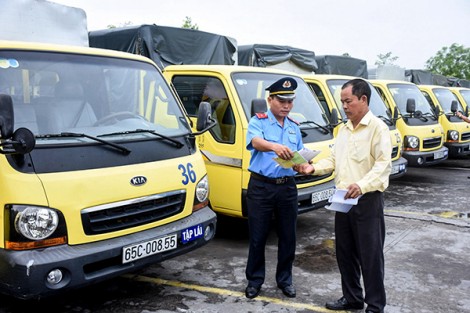Quan tâm giáo dục đạo đức người lái xe
