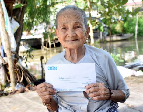 Giúp cụ già neo đơn